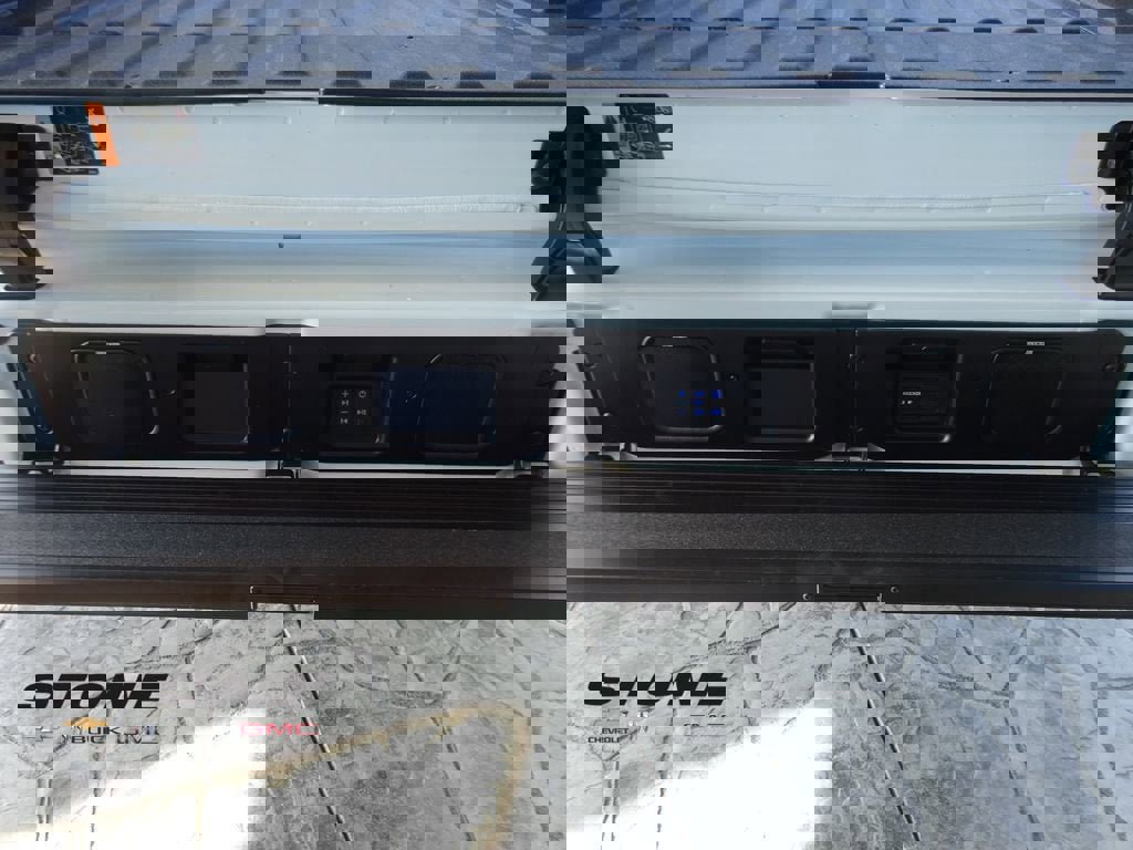 New 2026 GMC Sierra 2500 AT4X image 10