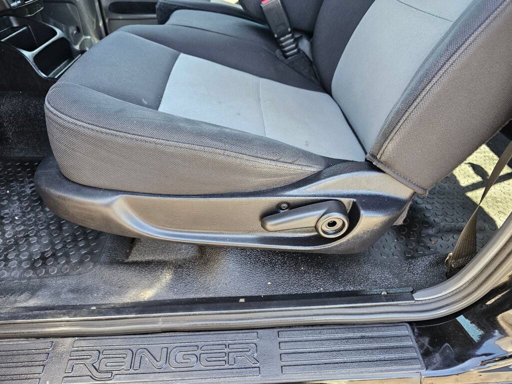 Used 2004 Ford Ranger 4x4 SuperCab image 15