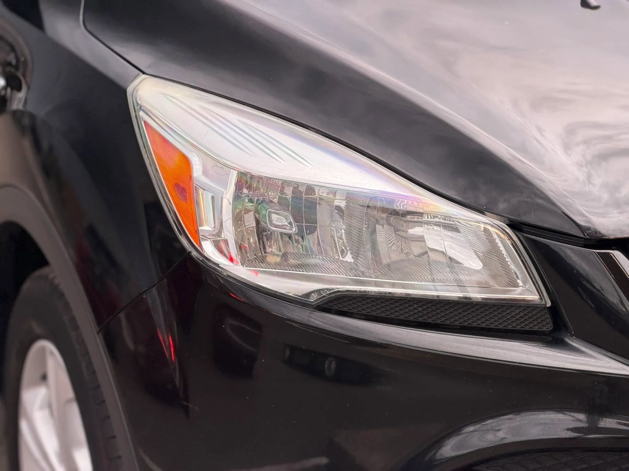 Used 2015 Ford Escape SE image 10