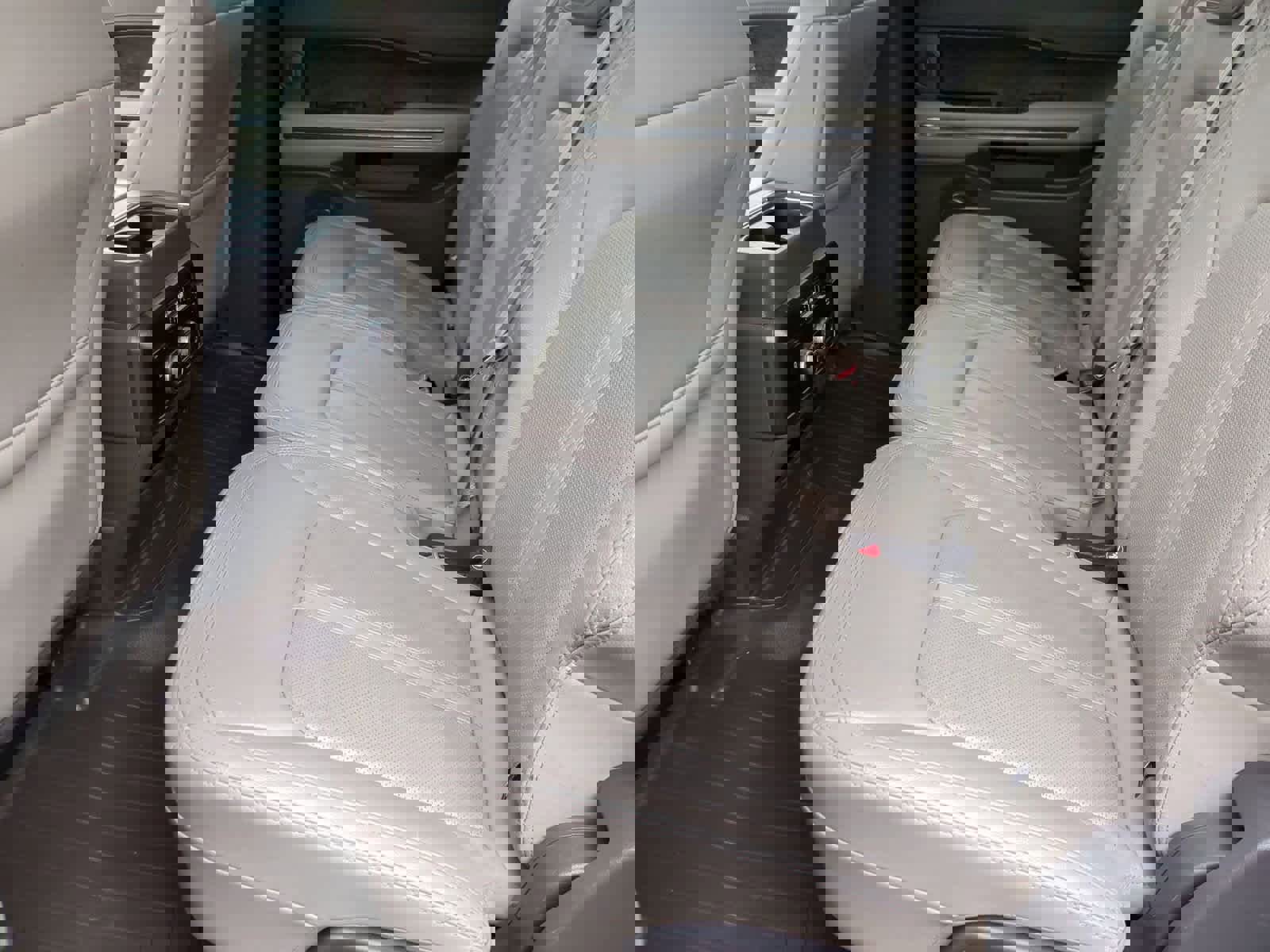 Used 2020 Ford Expedition Max Limited image 19