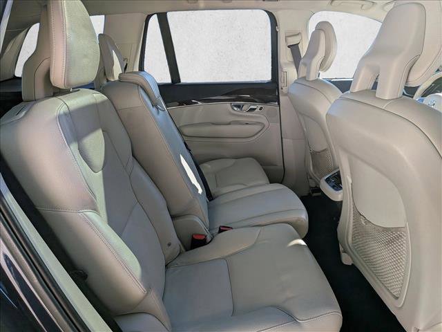 Used 2016 Volvo XC90 T6 Momentum w/ Momentum Plus Package image 22