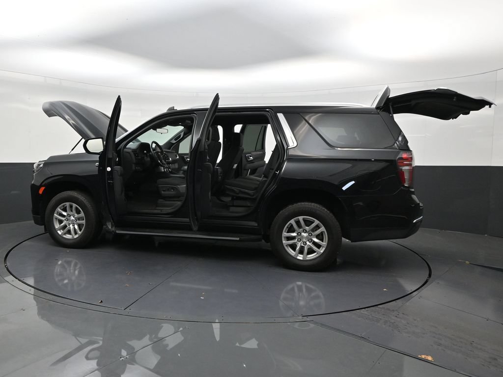 Used 2024 Chevrolet Tahoe LS RWD image 30