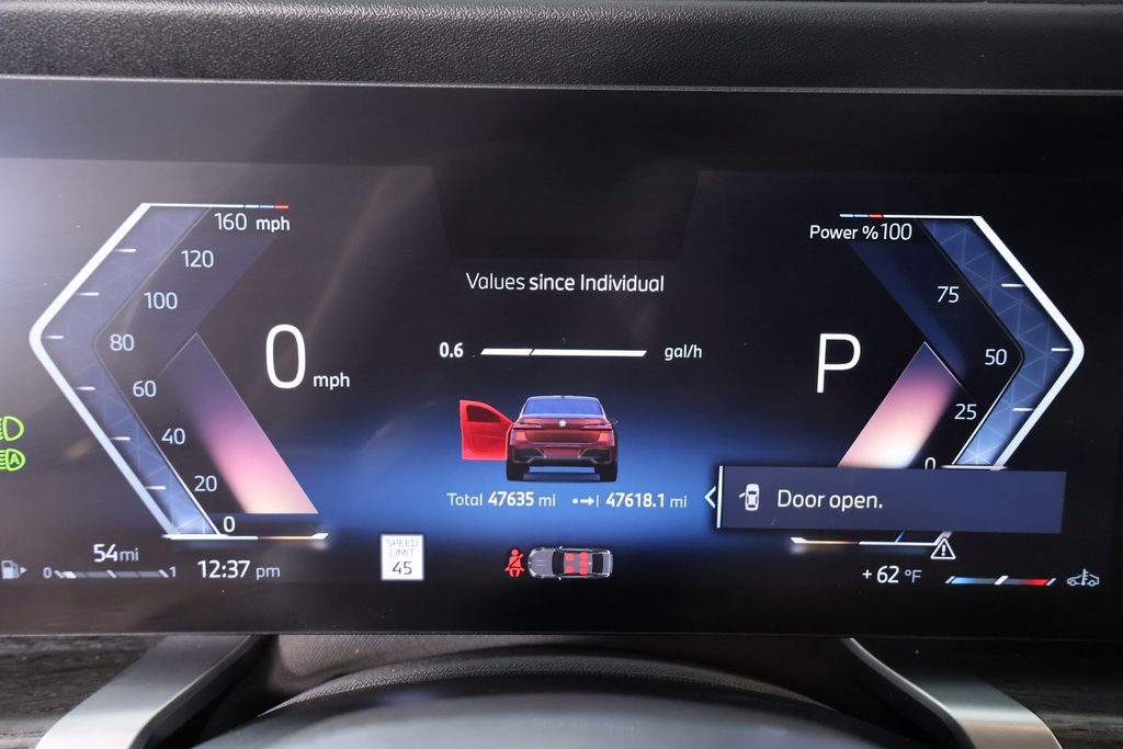 Used 2024 BMW 760i xDrive 760i xDrive image 4