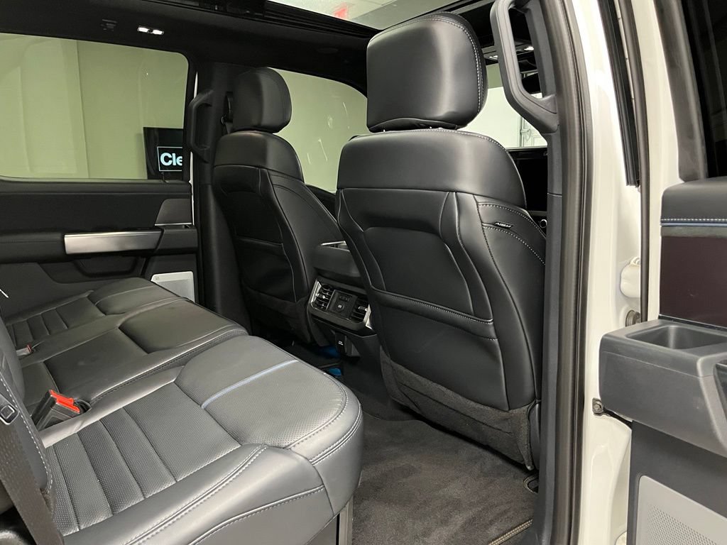 Used 2026 Ford F450 Platinum w/ FX4 Off-Road Package AWD/4WD image 53