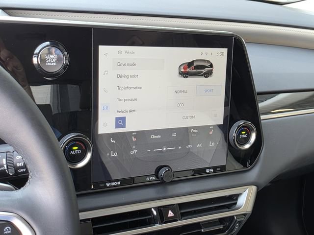 Used 2023 Lexus RX 350 FWD w/ Accessory Package (Z1) image 17