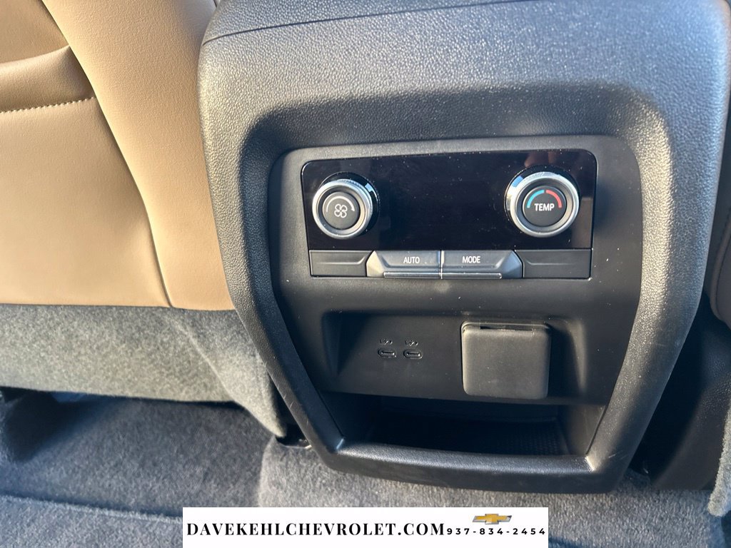 Used 2026 Buick Enclave Preferred w/ Power Package AWD/4WD image 24