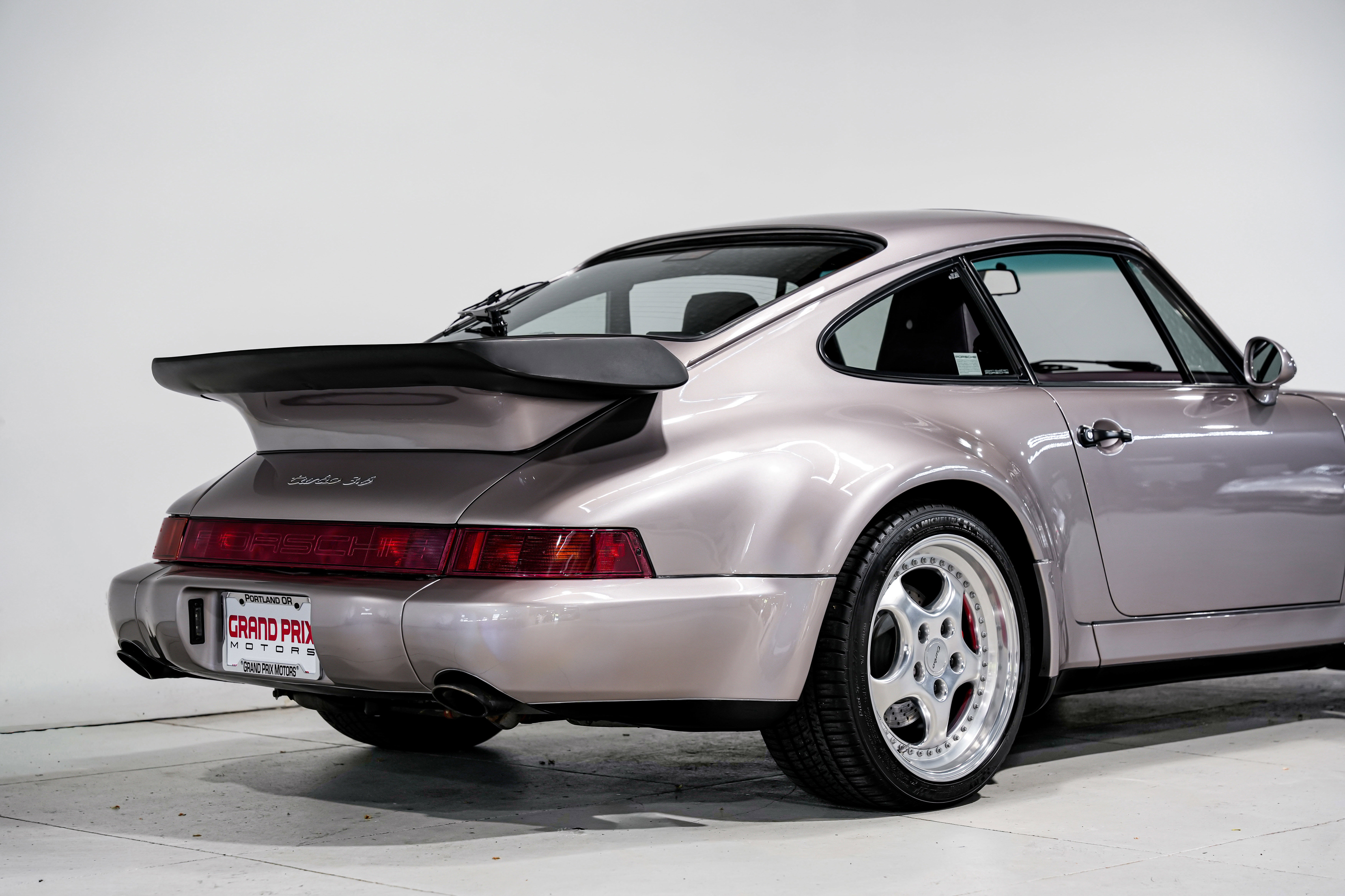 Used 1994 Porsche 911 Turbo RWD image 40