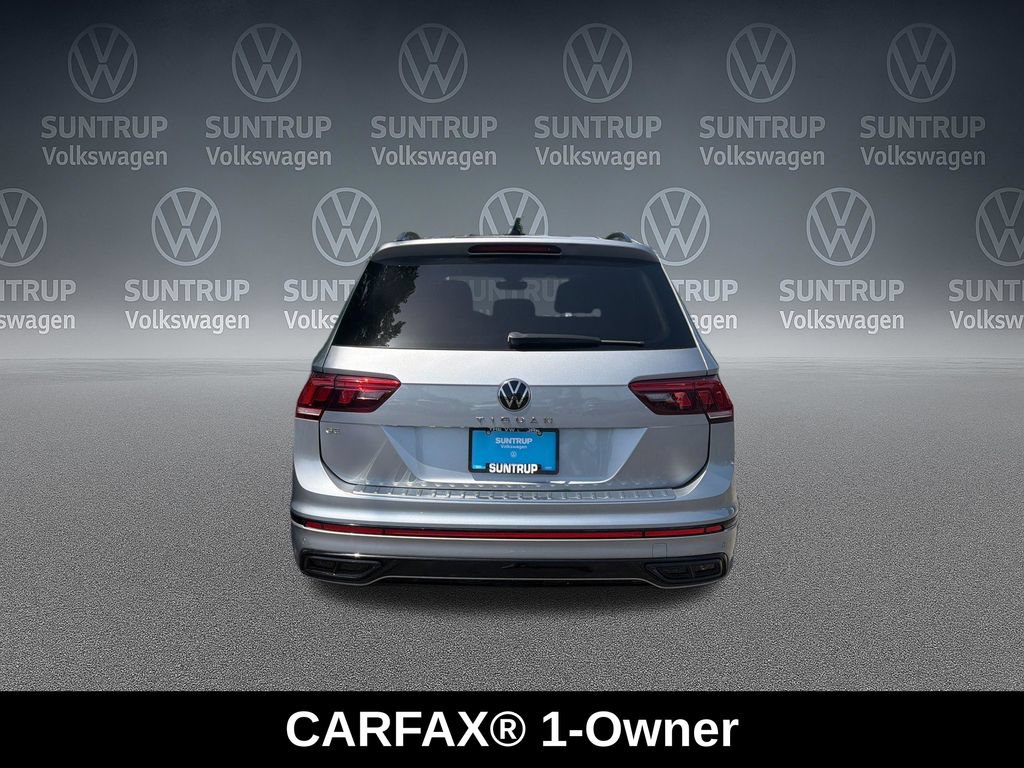 Used 2023 Volkswagen Tiguan SE R-Line FWD image 4