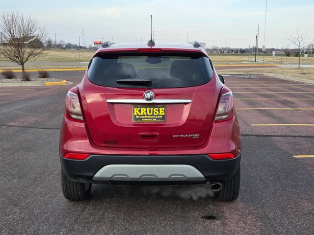 Used 2019 Buick Encore Essence image 4