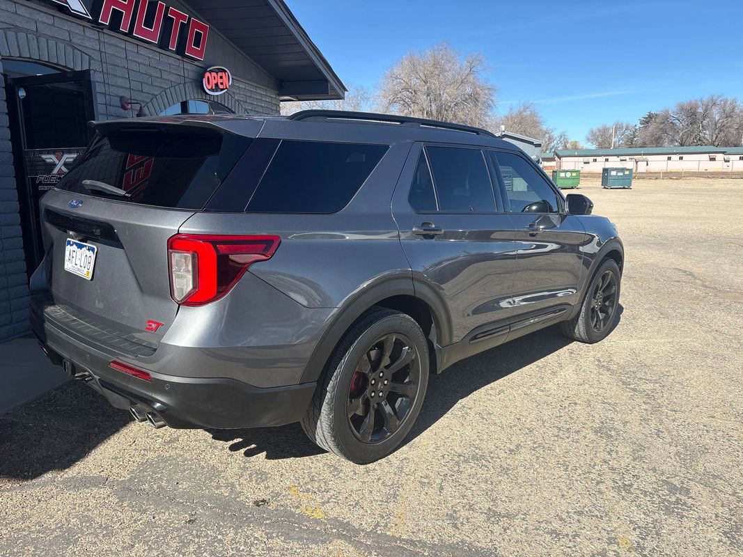 Used 2022 Ford Explorer ST w/ ST Street Pack image 3