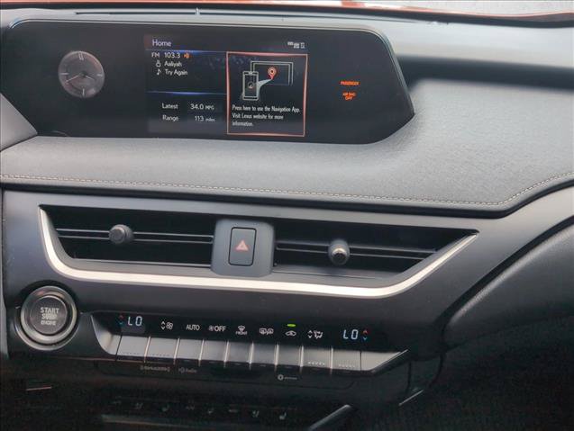 Used 2019 Lexus UX 200 w/ Premium Package FWD image 14