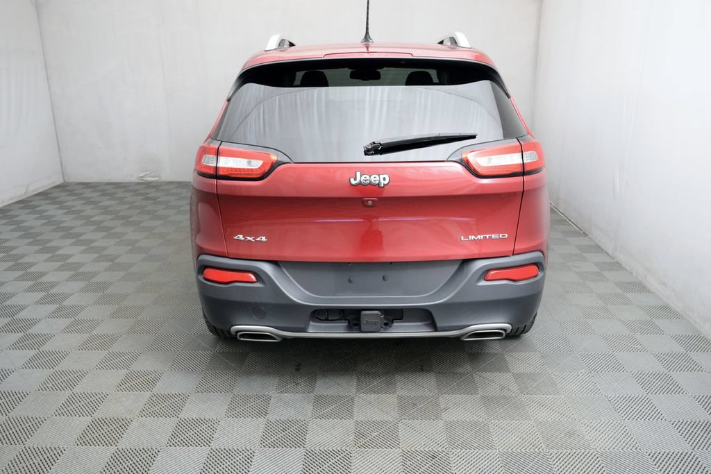 Used 2015 Jeep Cherokee Limited w/ Trailer Tow Group AWD/4WD image 6