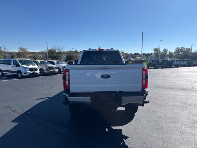 Used 2023 Ford F250 Lariat w/ Lariat Ultimate Package AWD/4WD image 7