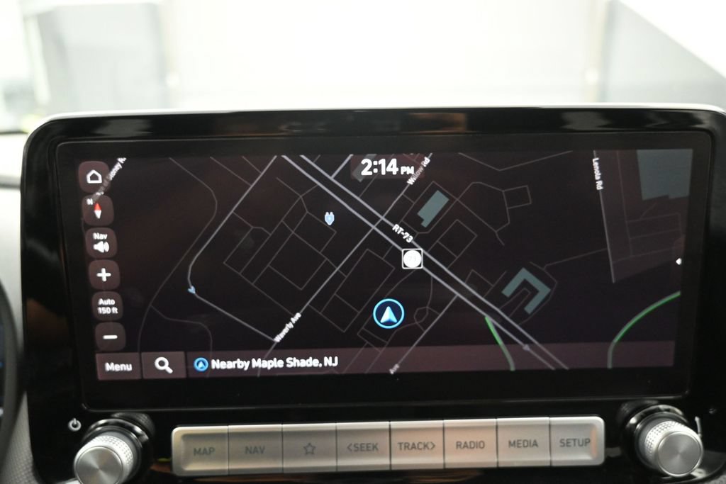 Used 2023 Hyundai Kona Limited FWD image 13