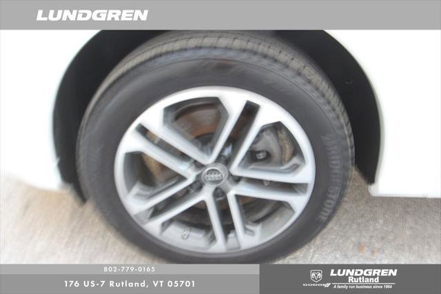 Certified 2025 Audi Q5 Premium w/ Convenience Package AWD/4WD image 21