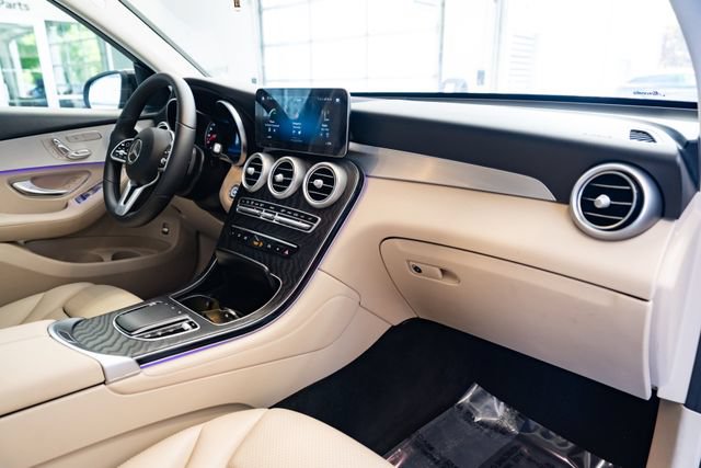 Used 2021 Mercedes-Benz GLC 300 4MATIC image 28