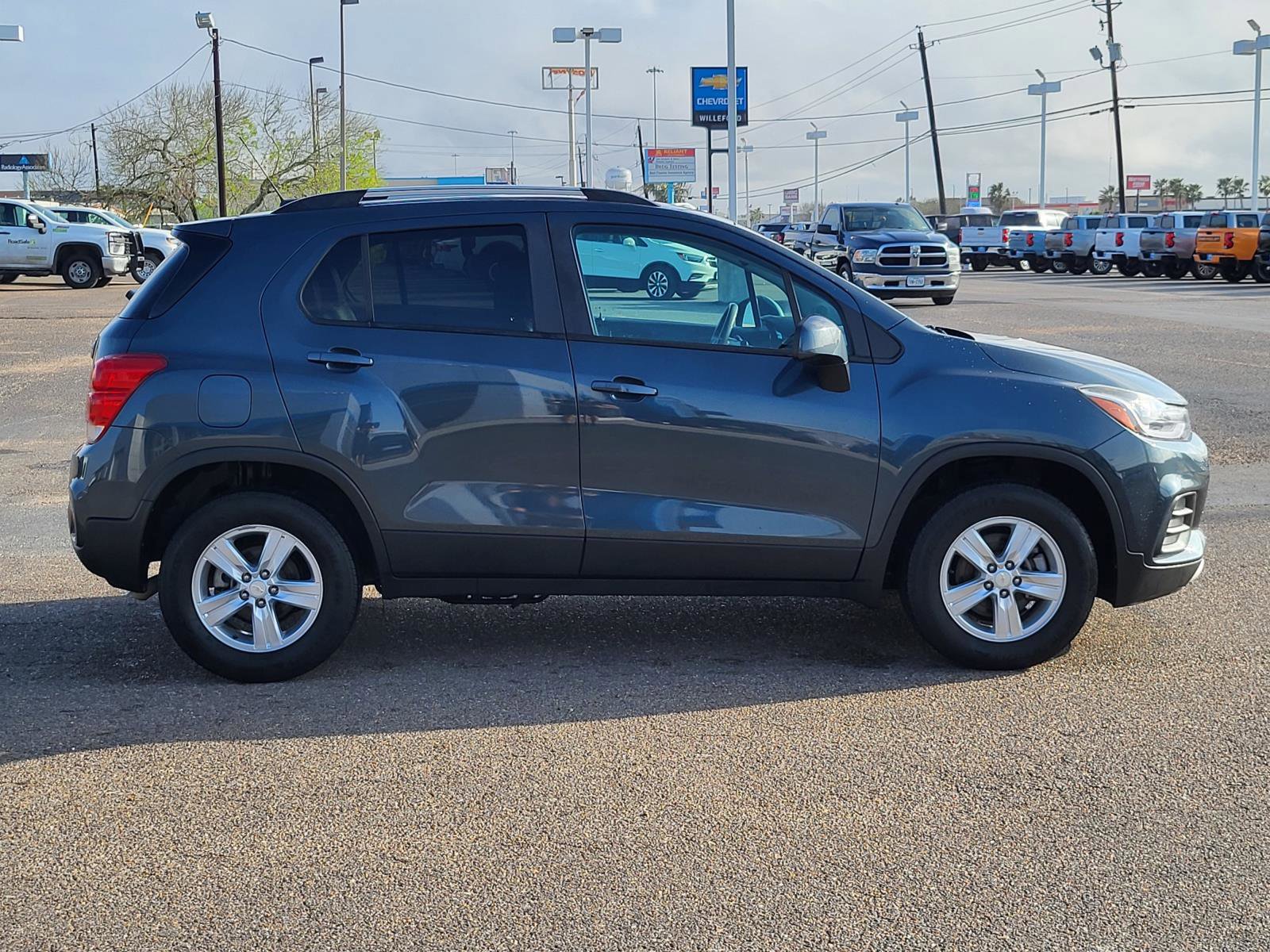 Used 2021 Chevrolet Trax LT image 6