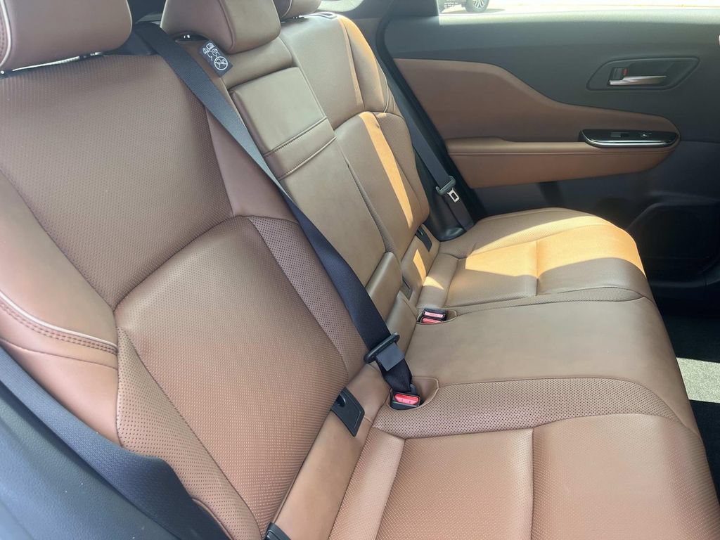 Used 2025 Toyota Crown Signia AWD/4WD image 20