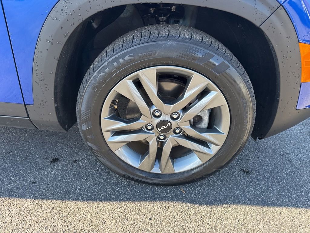 Certified 2023 Kia Seltos LX image 15