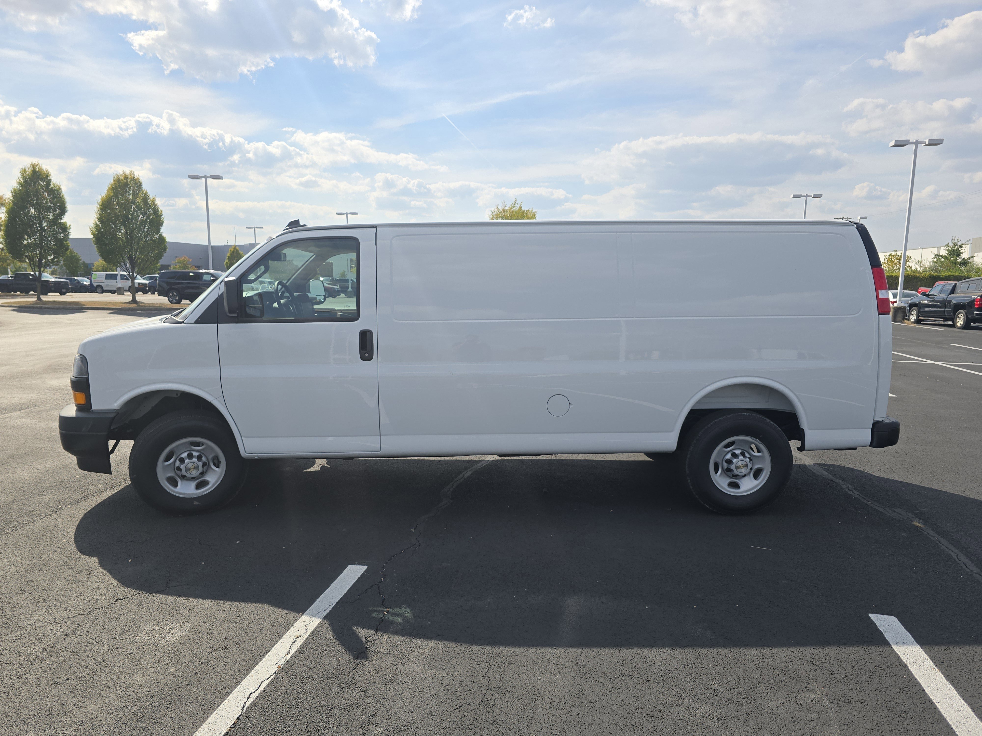 New 2025 Chevrolet Express 3500 Extended w/ Driver Convenience Package image 9