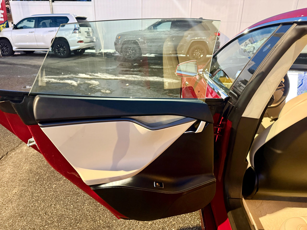 Used 2019 Tesla Model S 100D image 17