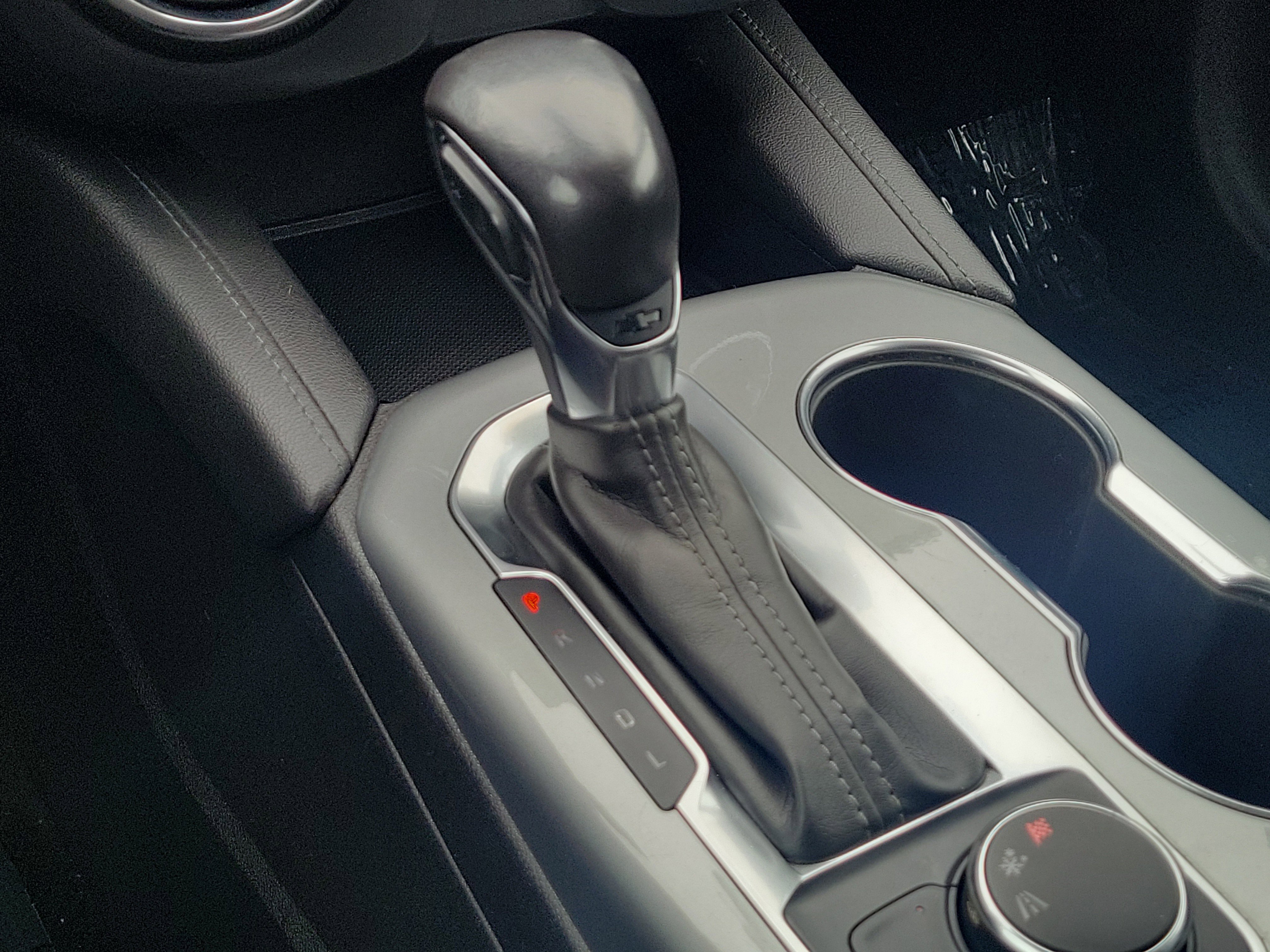 Used 2020 Chevrolet Blazer LT image 37