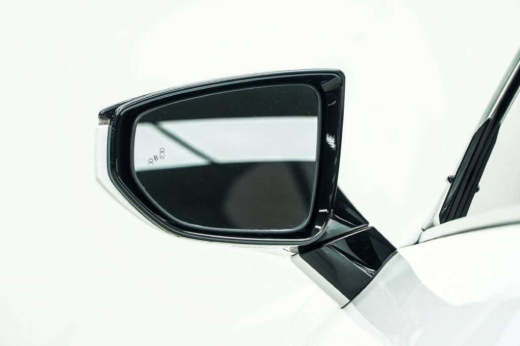 Used 2024 Lexus IS 350 F Sport RWD image 17