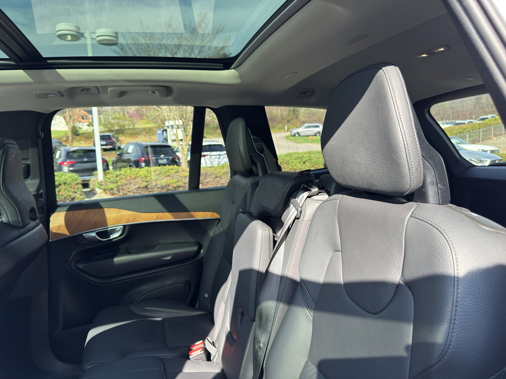 Certified 2024 Volvo XC90 B5 Plus w/ Protection Package Premier image 19
