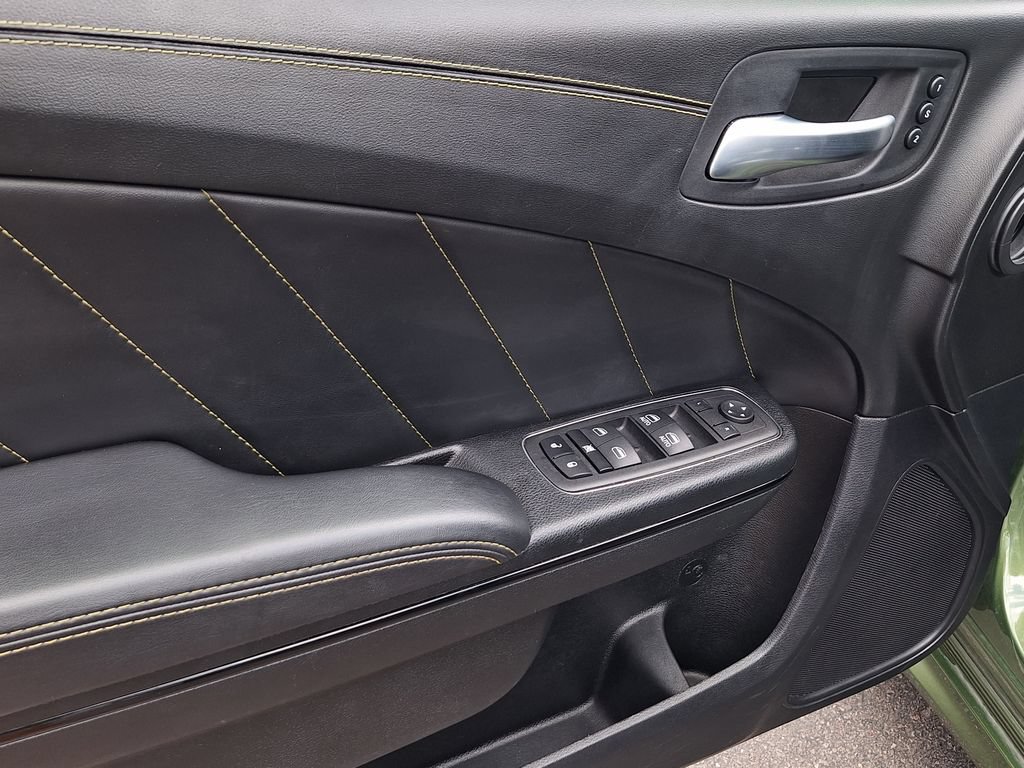 Used 2023 Dodge Charger Scat Pack RWD image 9