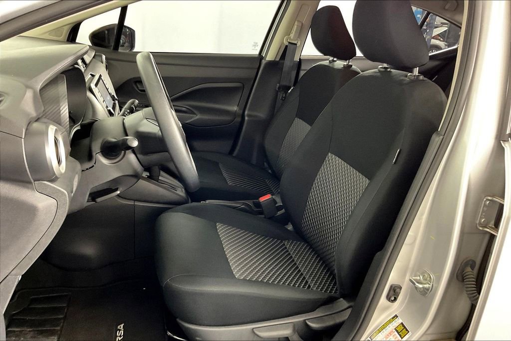 Used 2024 Nissan Versa S w/ Trunk Package image 35