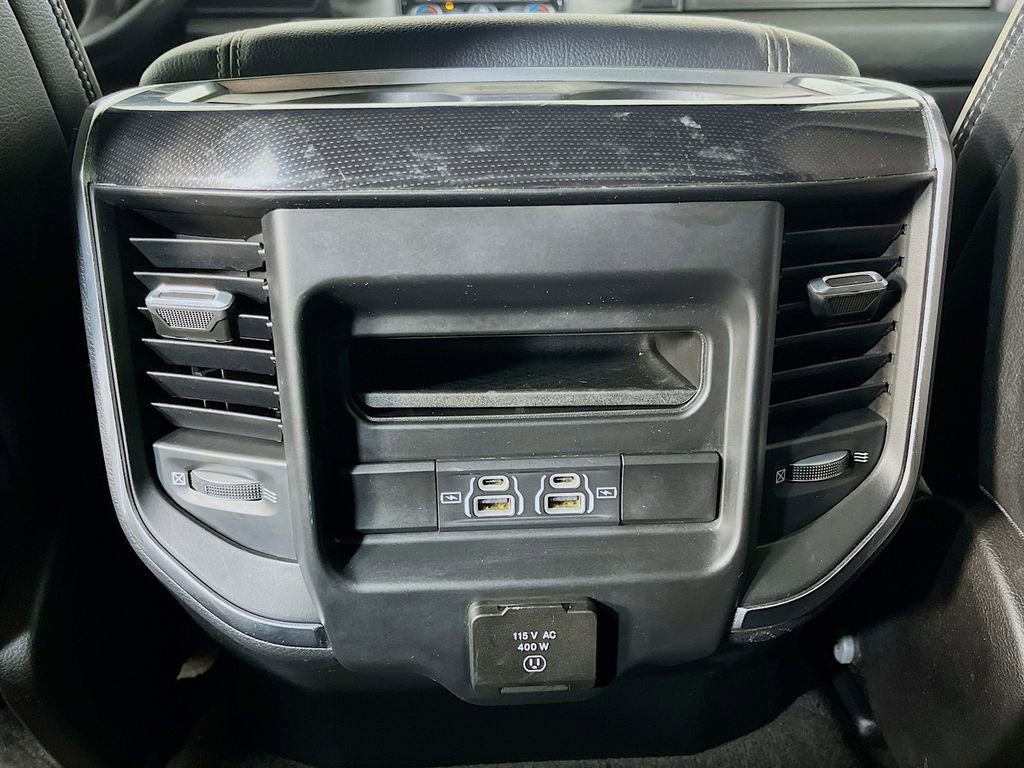 Used 2022 RAM 1500 Laramie AWD/4WD image 33