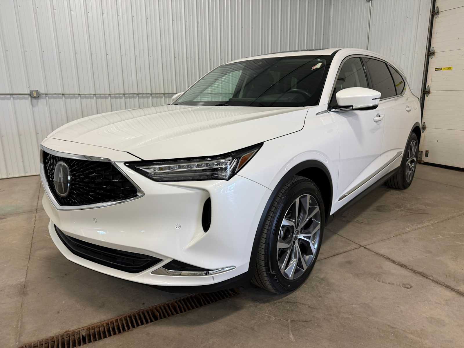 Used 2024 Acura MDX SH-AWD w/ Technology Package