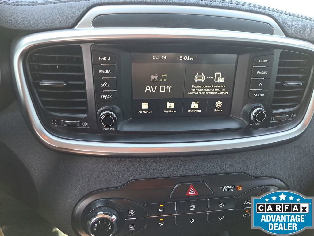 Used 2019 Kia Sorento LX image 20