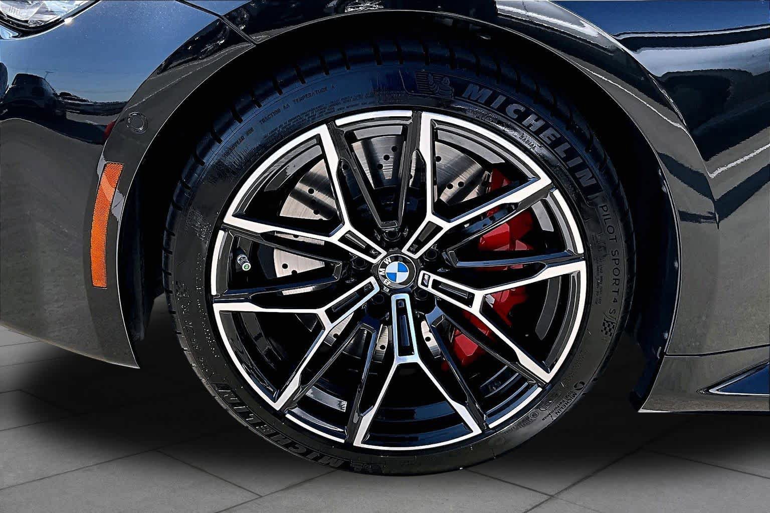 Used 2024 BMW M2 w/ Lighting Package RWD image 10