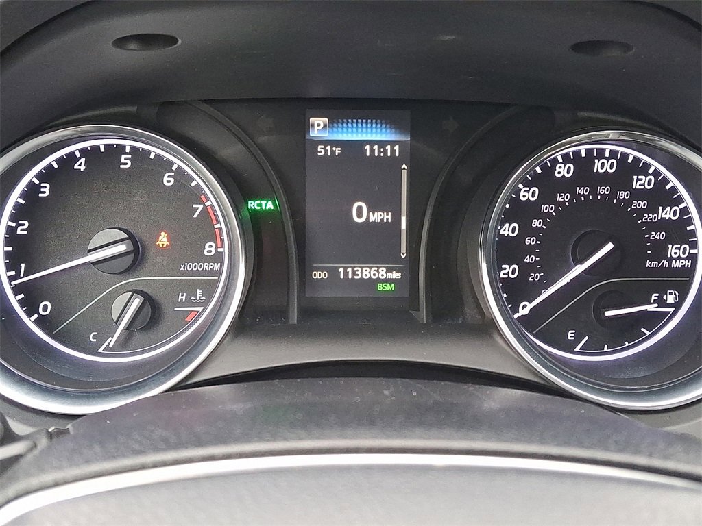 Used 2019 Toyota Camry SE image 25