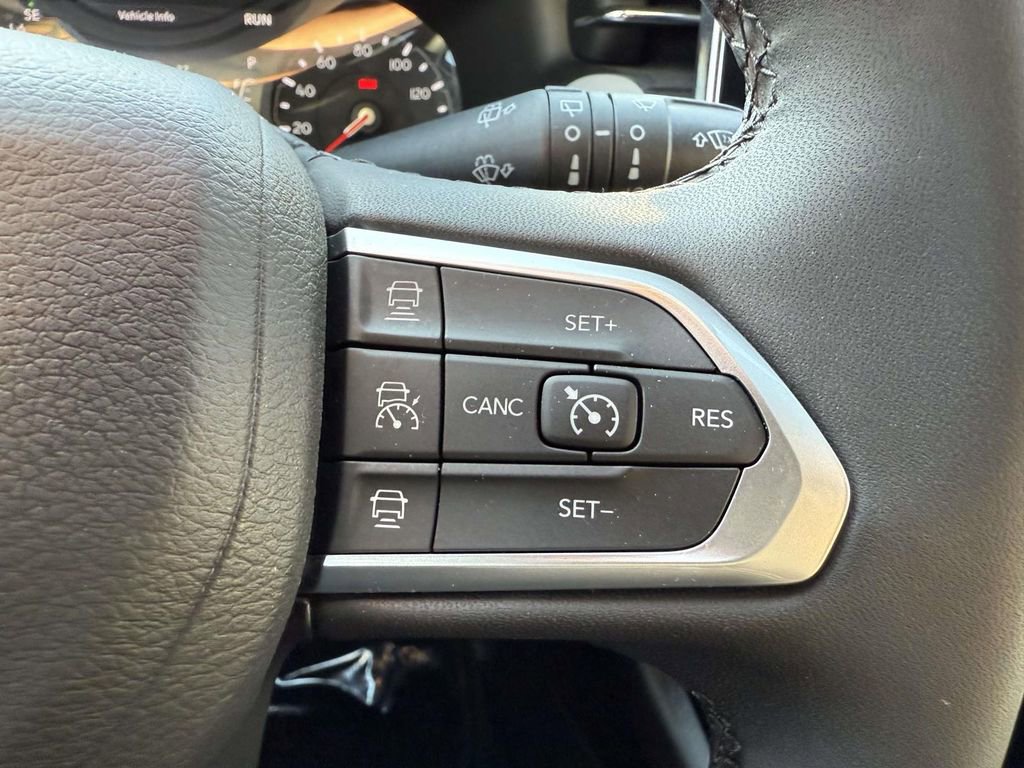 Used 2024 Jeep Compass Limited AWD/4WD image 22