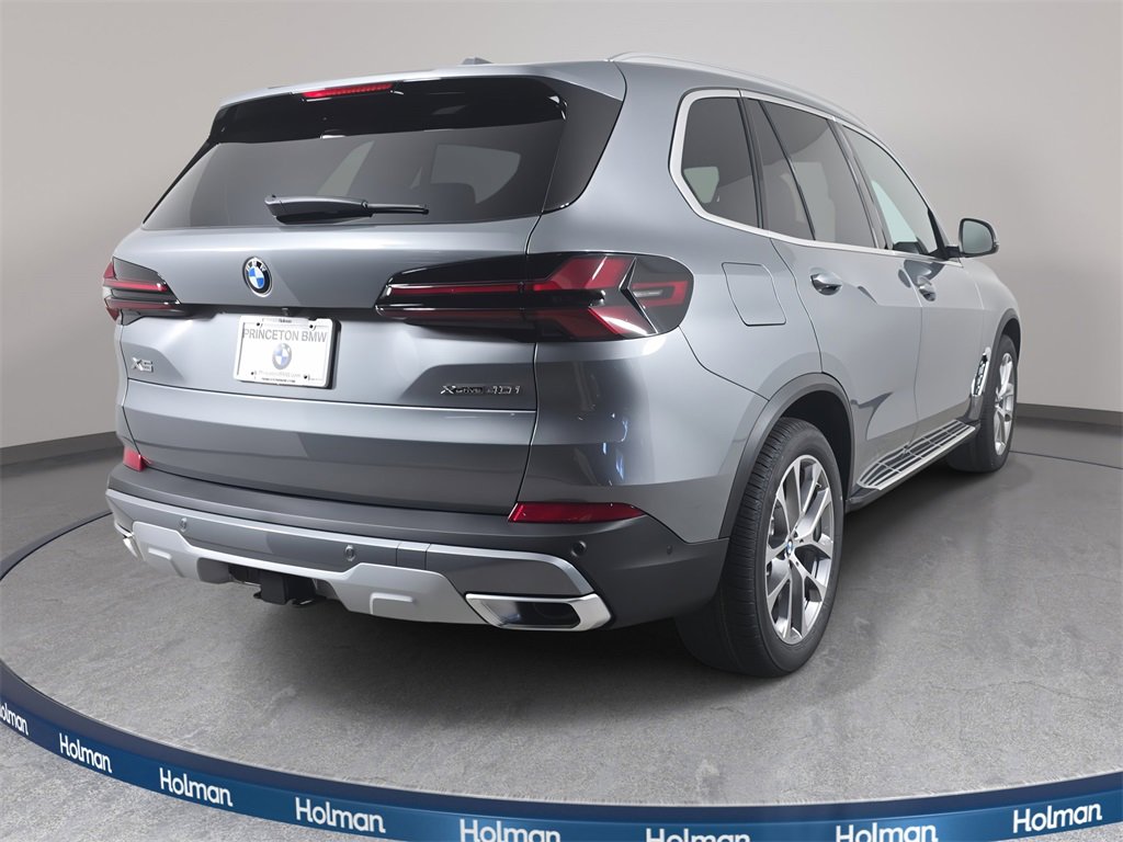 New 2026 BMW X5 xDrive40i w/ Premium Package image 5