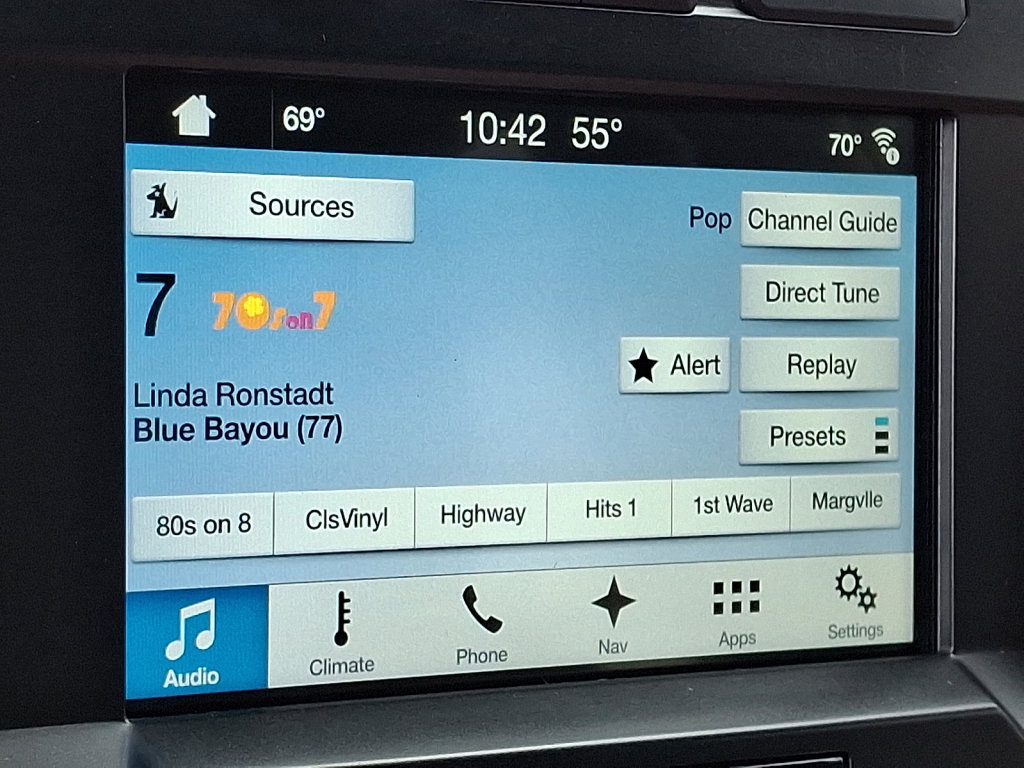 Used 2018 Ford F150 Platinum w/ Equipment Group 701A Luxury image 28