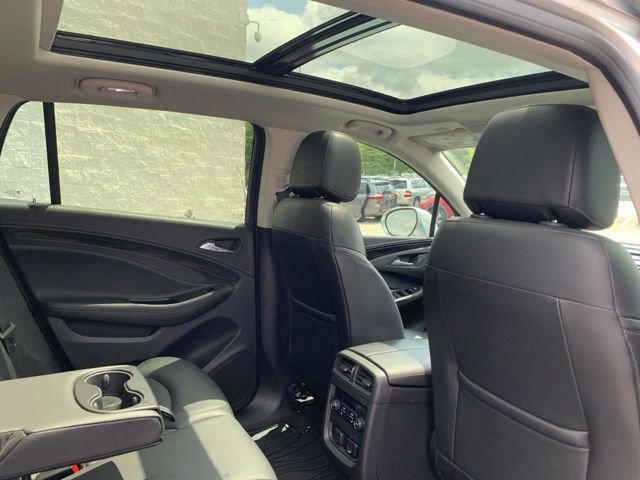 Used 2019 Buick Envision Essence FWD image 38