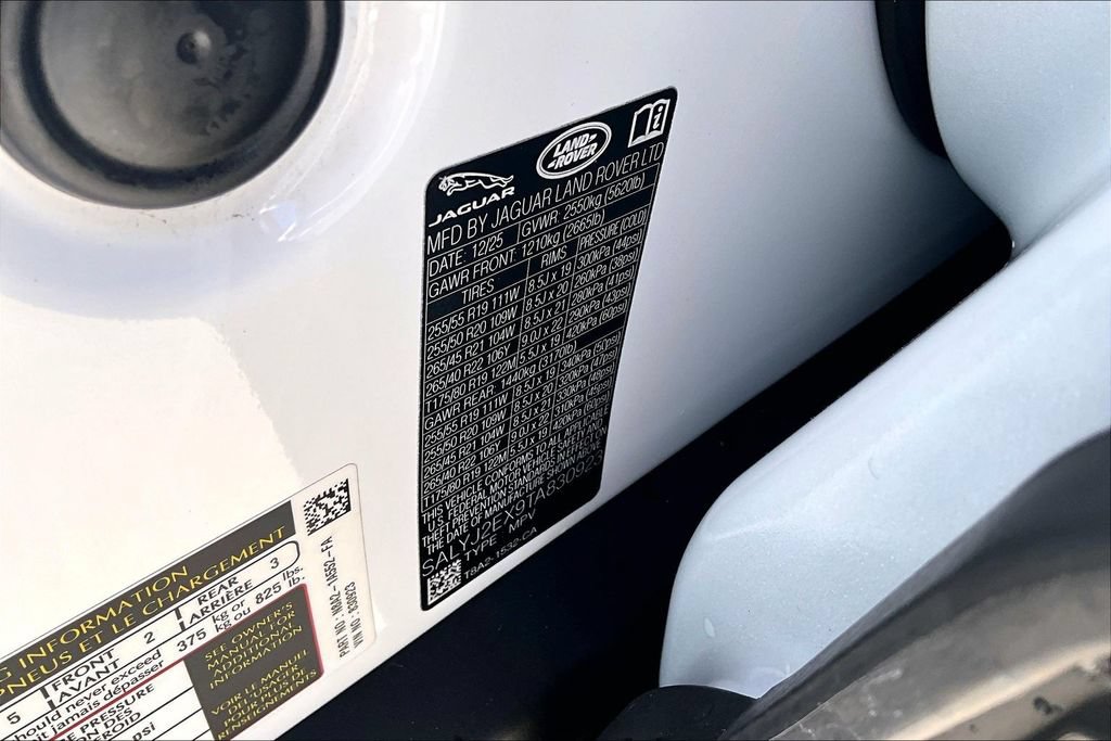 Certified 2026 Land Rover Range Rover Velar S AWD/4WD image 32