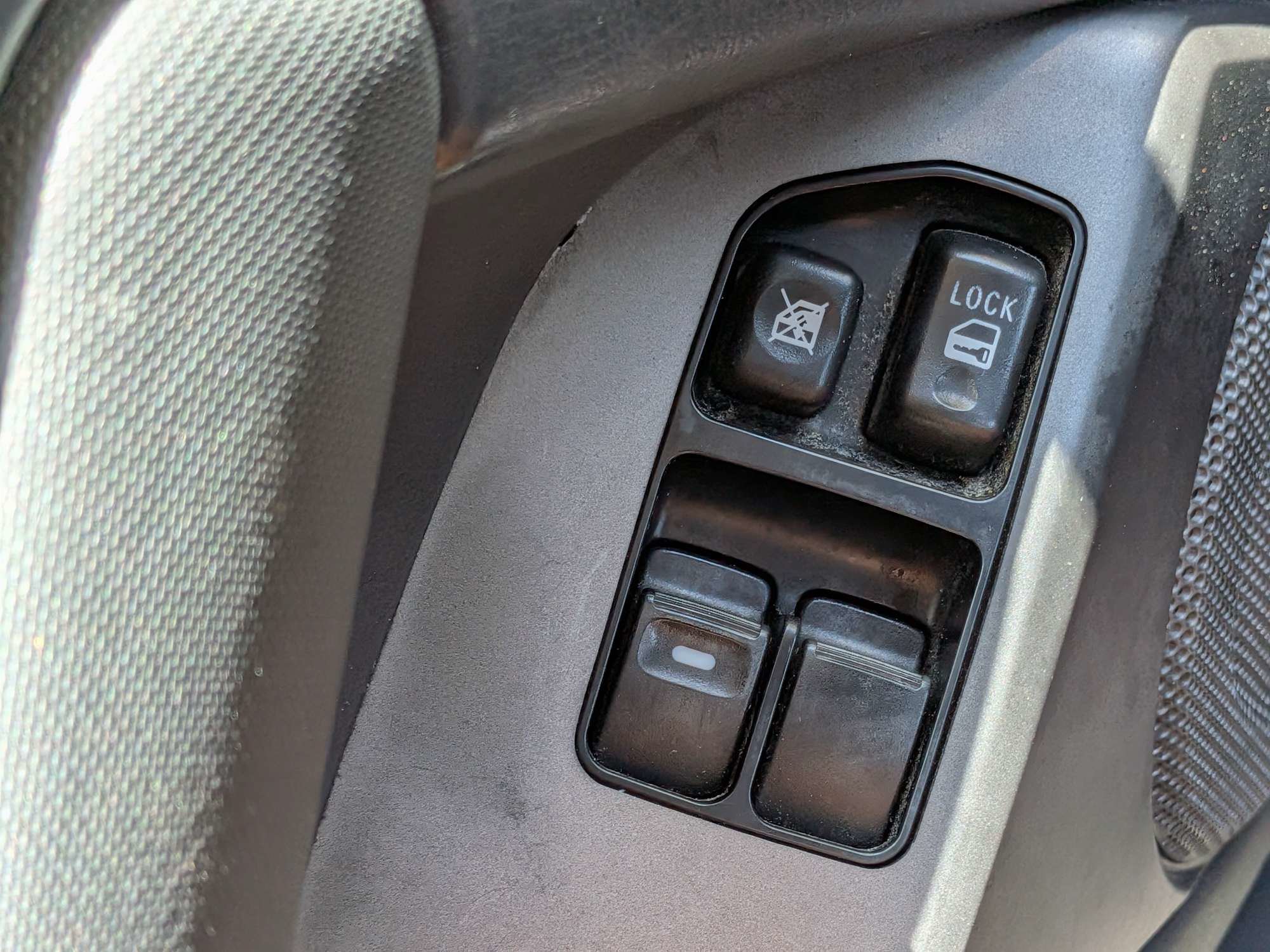 Used 2007 Mitsubishi Eclipse GS FWD image 20