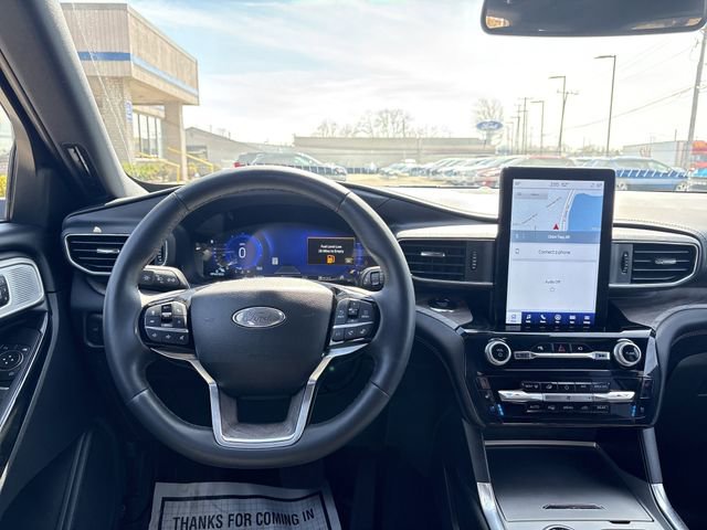 Certified 2022 Ford Explorer Platinum w/ Equipment Group 601A image 29