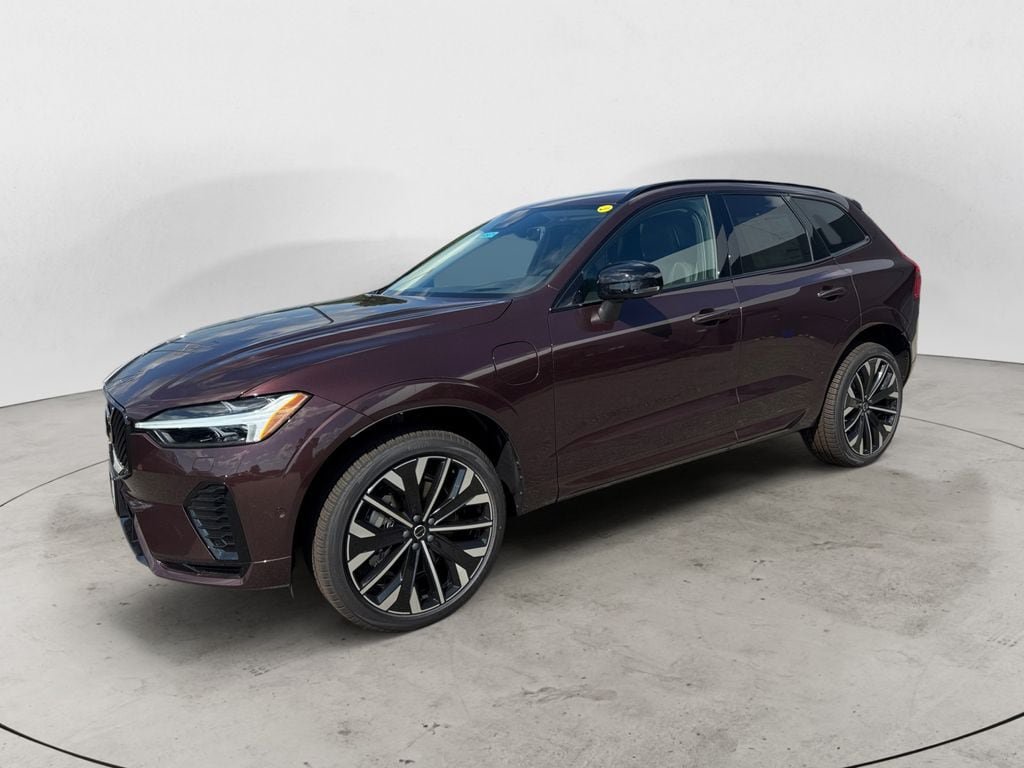New 2026 Volvo XC60 T8 Ultra w/ Protection Package Premier AWD/4WD image 2