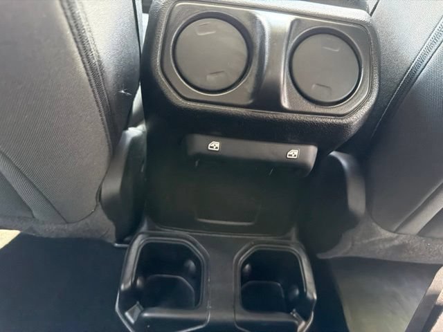 Used 2021 Jeep Gladiator Sport AWD/4WD image 8