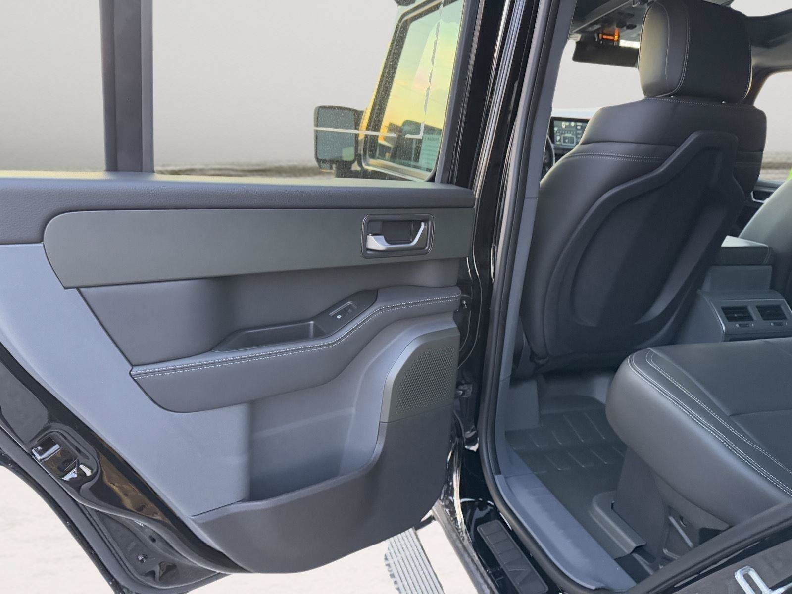 New 2025 INEOS Grenadier Station Wagon AWD/4WD image 25