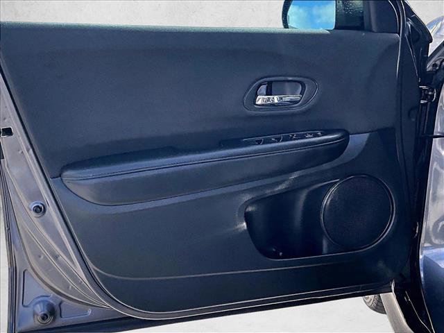 Used 2022 Honda HR-V Sport image 14