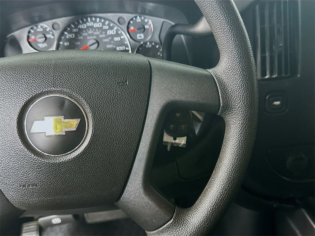 Used 2020 Chevrolet Express 3500 LT w/ LT Preferred Equipment Group image 25