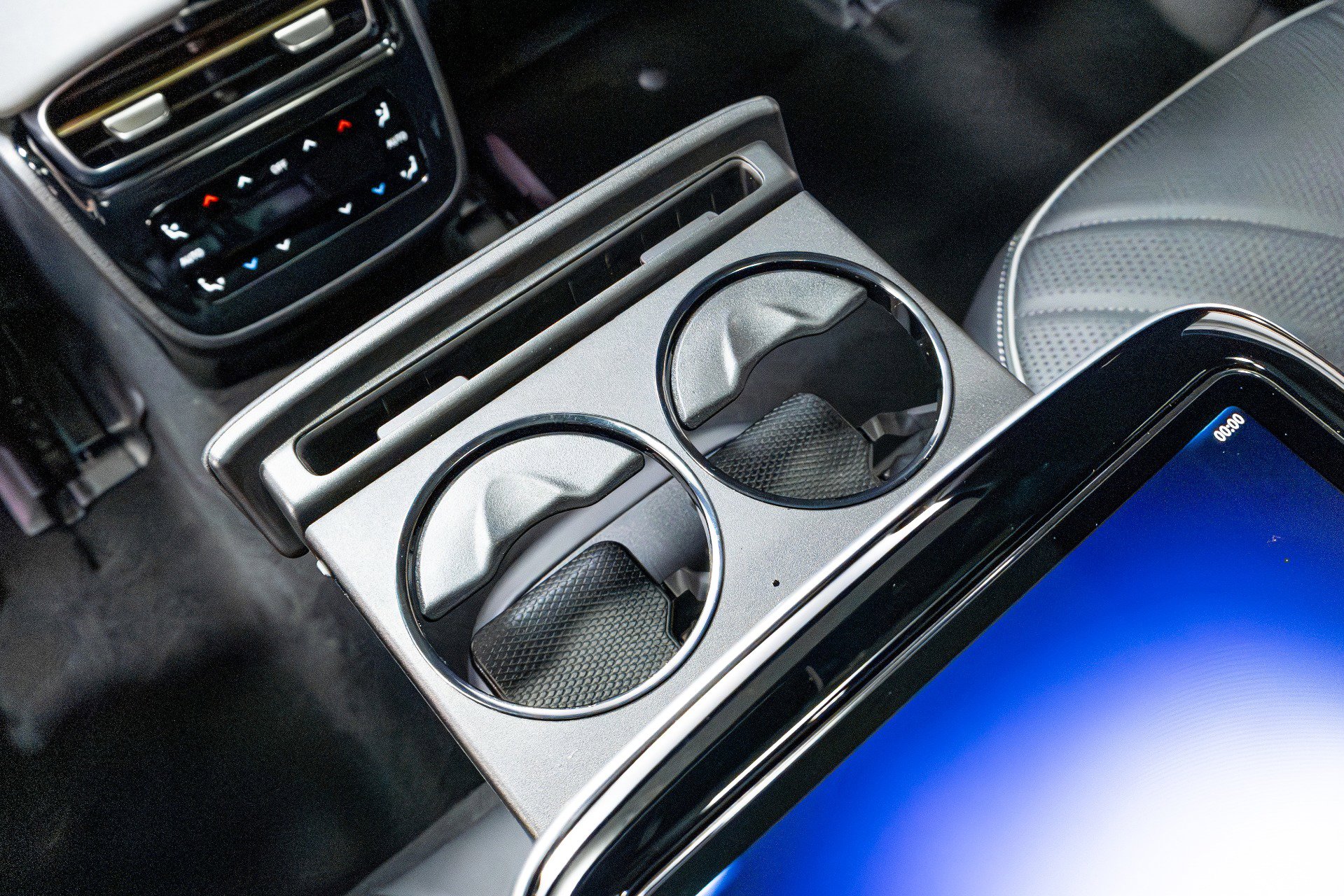 Used 2023 Mercedes-Benz EQS AMG 4MATIC image 34