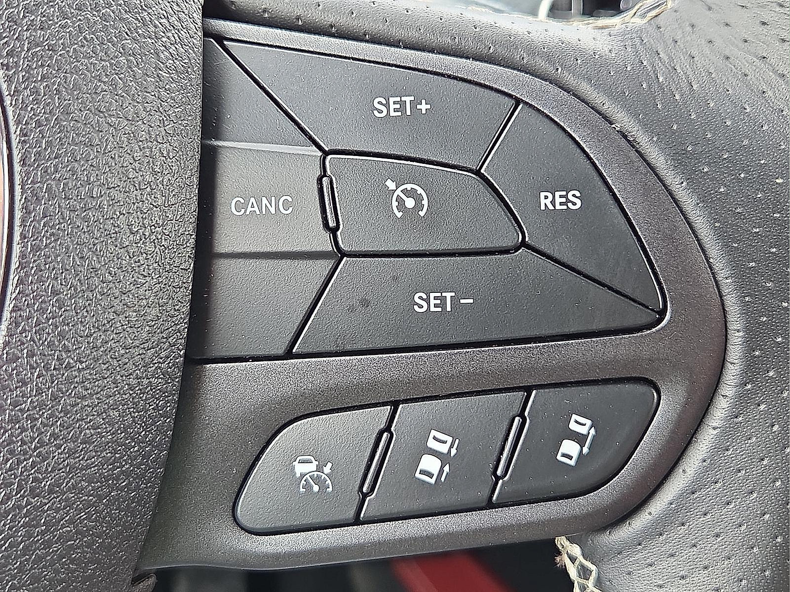 Used 2025 Dodge Durango SRT Hellcat AWD/4WD image 22