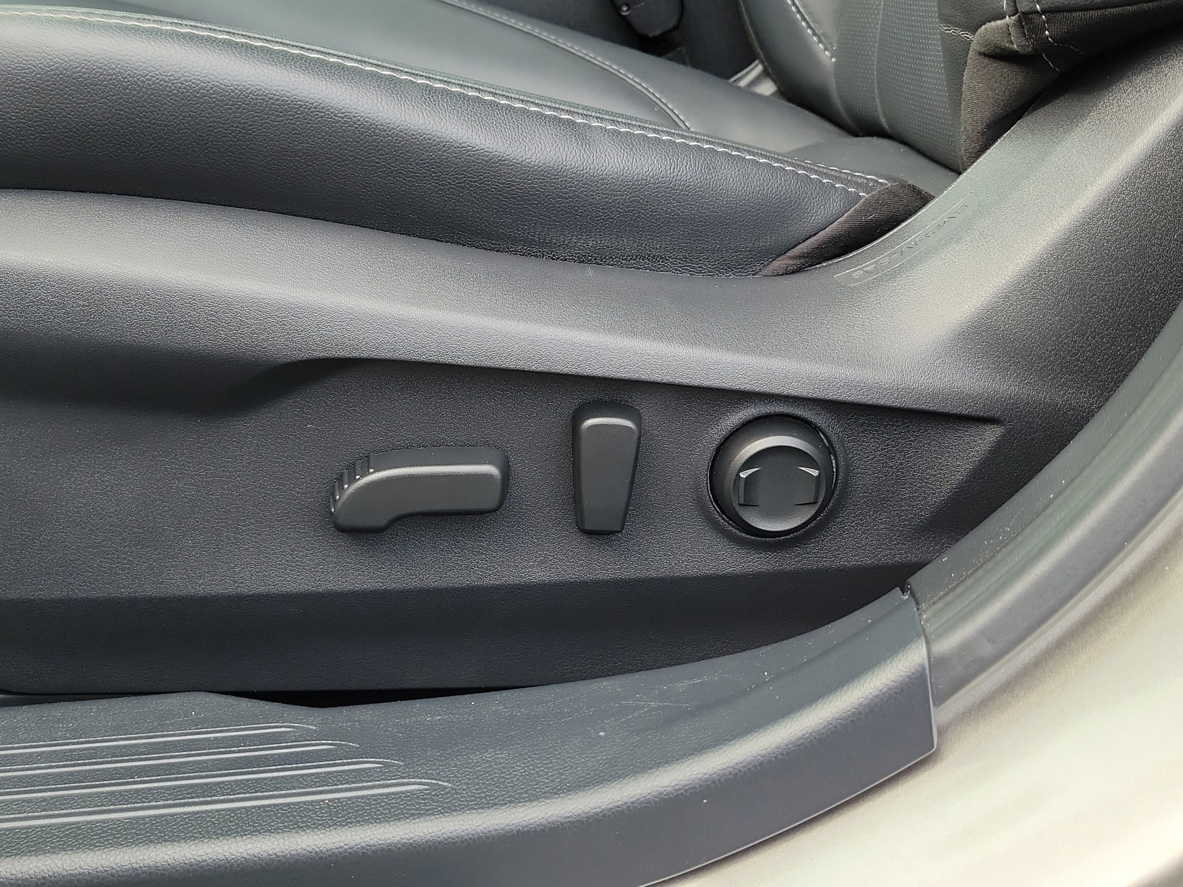 Used 2020 Subaru Legacy Limited image 22